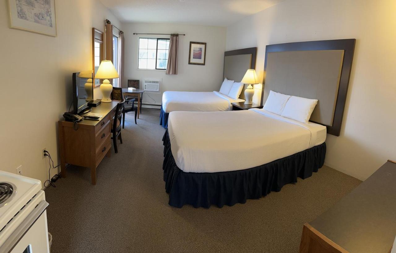 Wessex Inn By The Sea Cowichan Bay Extérieur photo