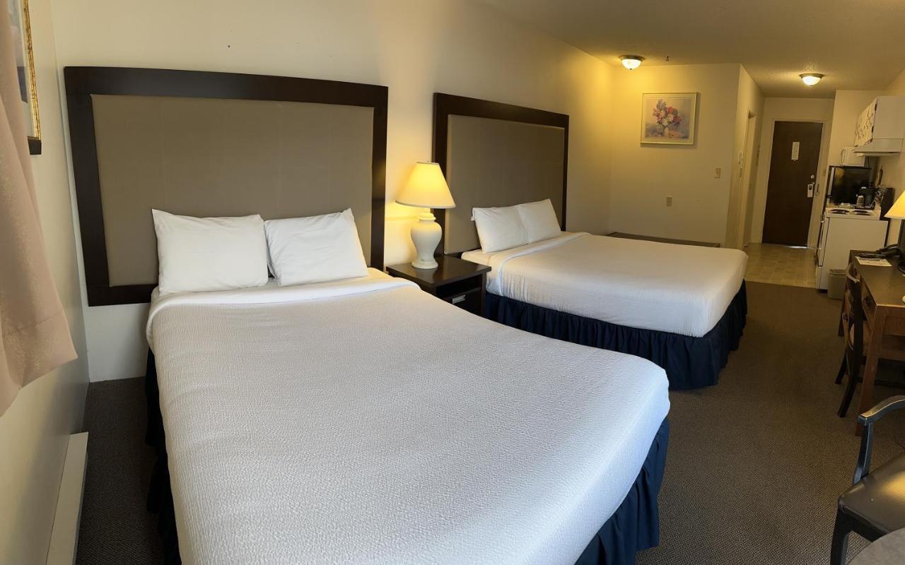 Wessex Inn By The Sea Cowichan Bay Extérieur photo