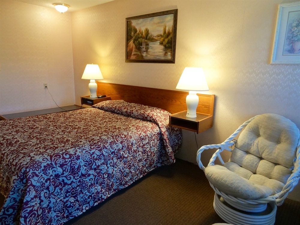 Wessex Inn By The Sea Cowichan Bay Extérieur photo
