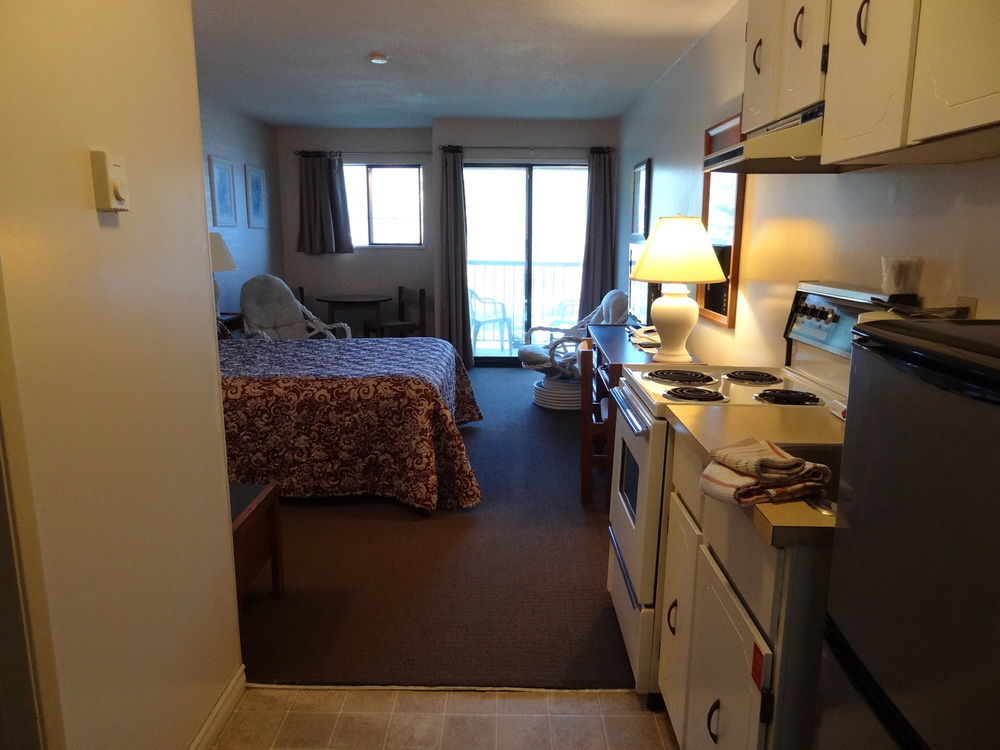 Wessex Inn By The Sea Cowichan Bay Extérieur photo