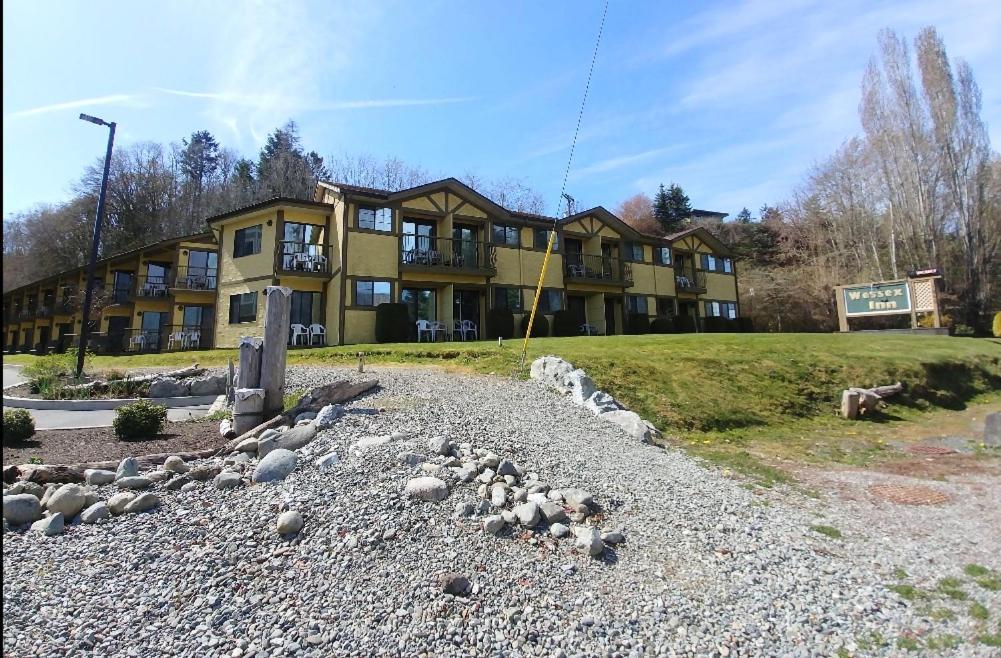 Wessex Inn By The Sea Cowichan Bay Extérieur photo