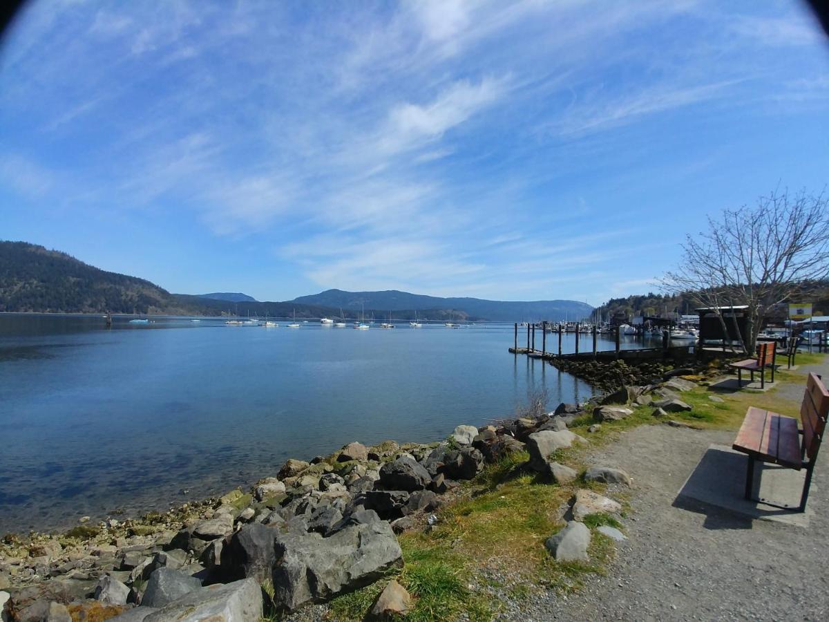 Wessex Inn By The Sea Cowichan Bay Extérieur photo