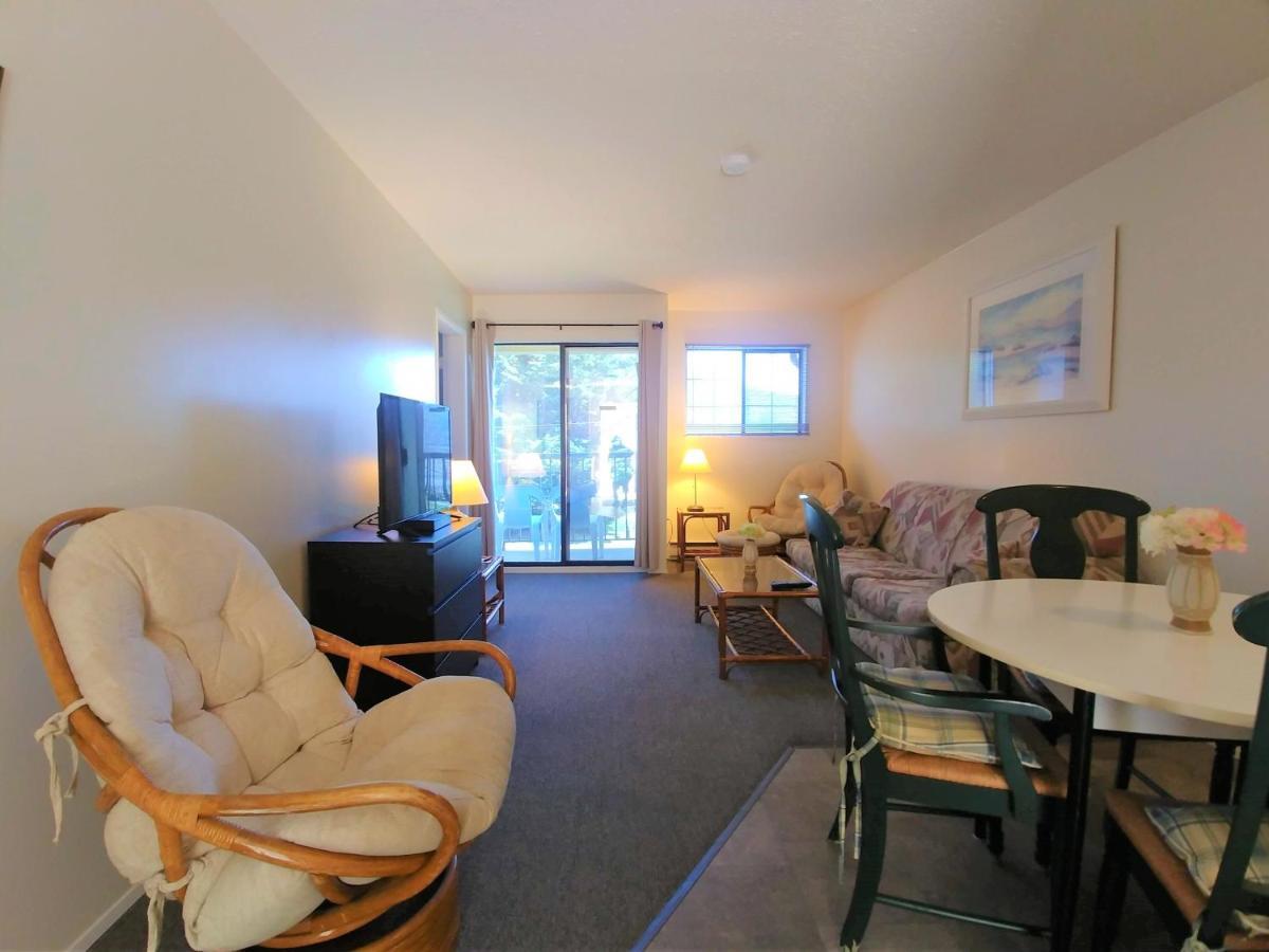 Wessex Inn By The Sea Cowichan Bay Extérieur photo